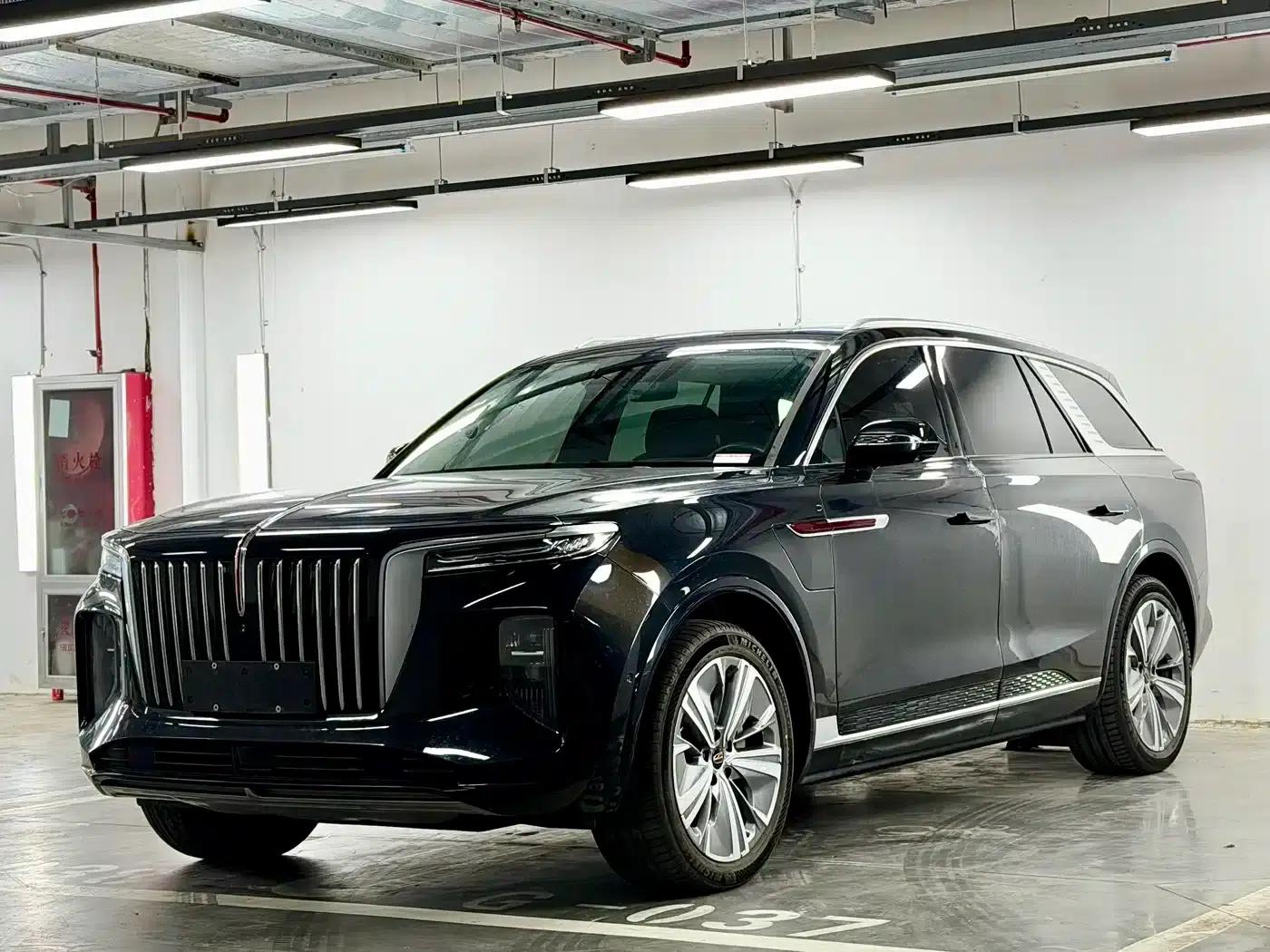 Hongqi E-HS9 2022 Model 690km Flagship Edition (Six Seats) — миниатюра 1