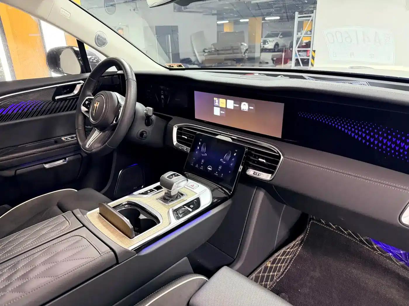 Hongqi E-HS9 2022 Model 690km Flagship Edition (Six Seats) — миниатюра 9