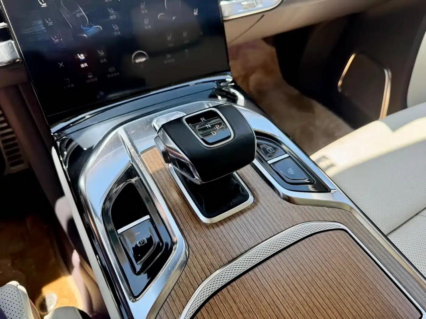 Hongqi E-HS9 2021 Model 510km Flagship Edition (Four Seats) — миниатюра 16