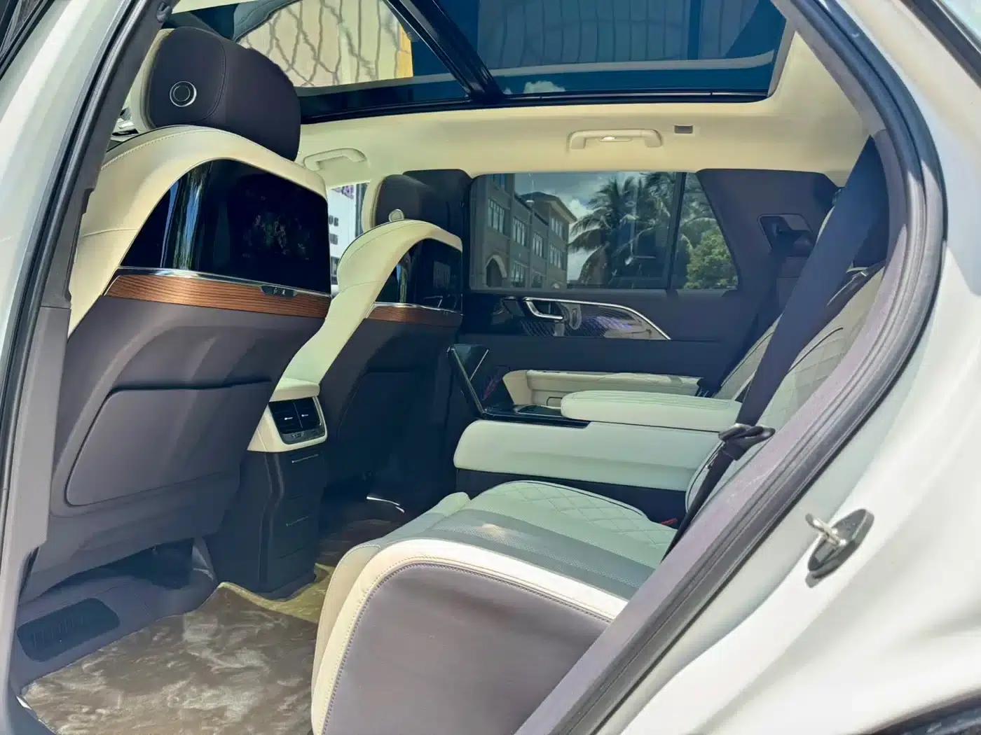 Hongqi E-HS9 2021 Model 510km Flagship Edition (Four Seats) — миниатюра 6