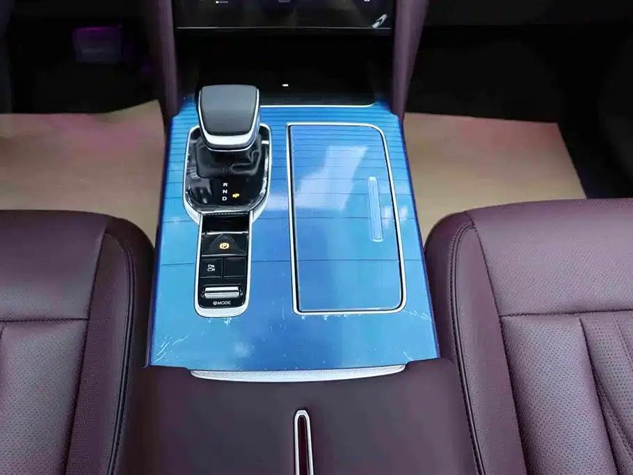Hongqi HS7 PHEV 2024 2.0T PHEV 4WD Flagship Edition 7-seater — миниатюра 23