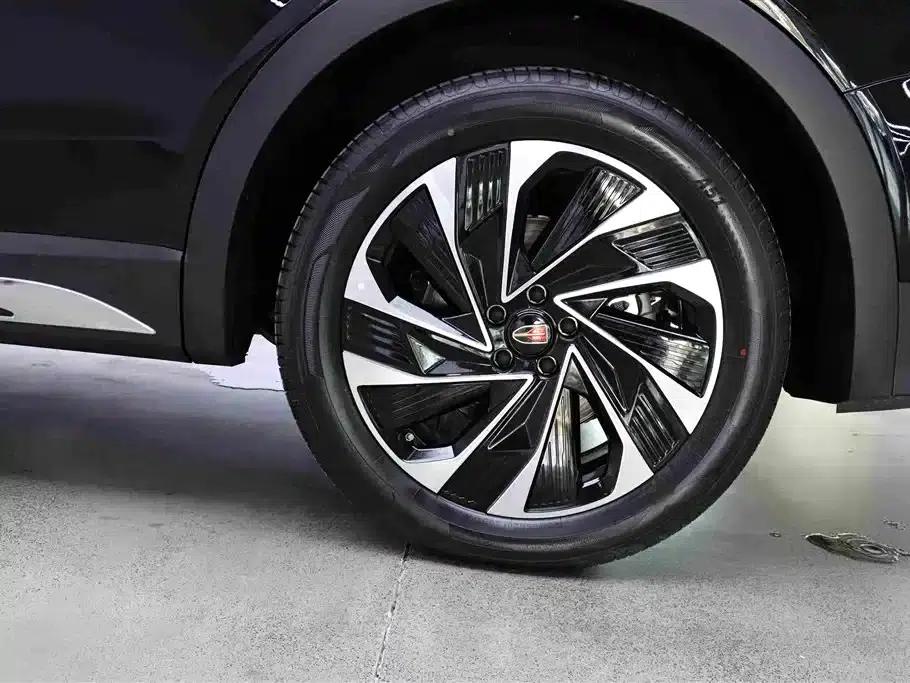 Hongqi HS7 PHEV 2024 2.0T PHEV 4WD Flagship Edition 7-seater — миниатюра 28