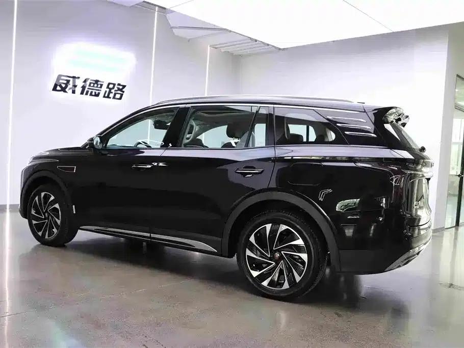 Hongqi HS7 PHEV 2024 2.0T PHEV 4WD Flagship Edition 7-seater — миниатюра 5