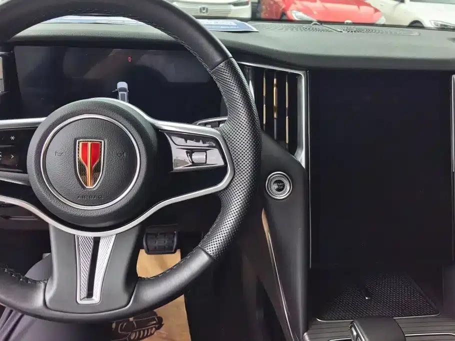Hongqi HS7 PHEV 2024 2.0T PHEV 4WD Flagship Edition 6-seater — миниатюра 12