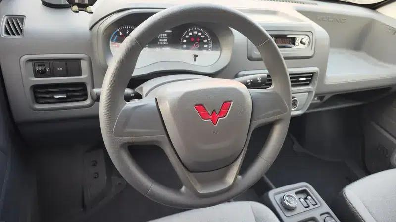 Wuling Yangguang 2024 Model 300km Practical Closed-Window Version 60kW — миниатюра 11