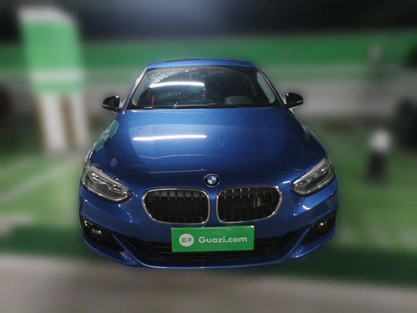 BMW 1 Series 2018 120i Design Package Model — миниатюра 2