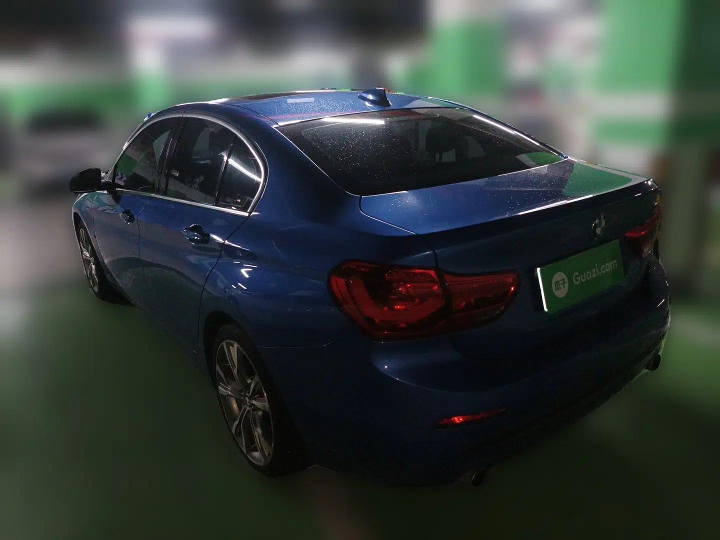 BMW 1 Series 2018 120i Design Package Model — миниатюра 4