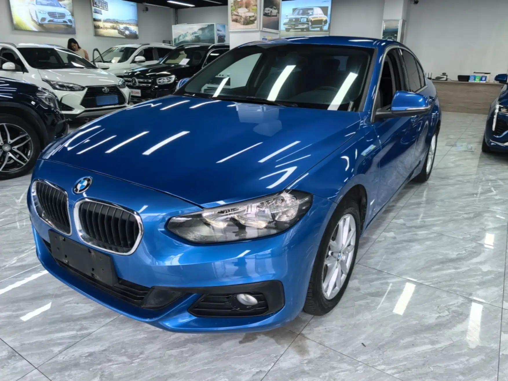 BMW 1 Series 2017 118i Fashion Model — миниатюра 1