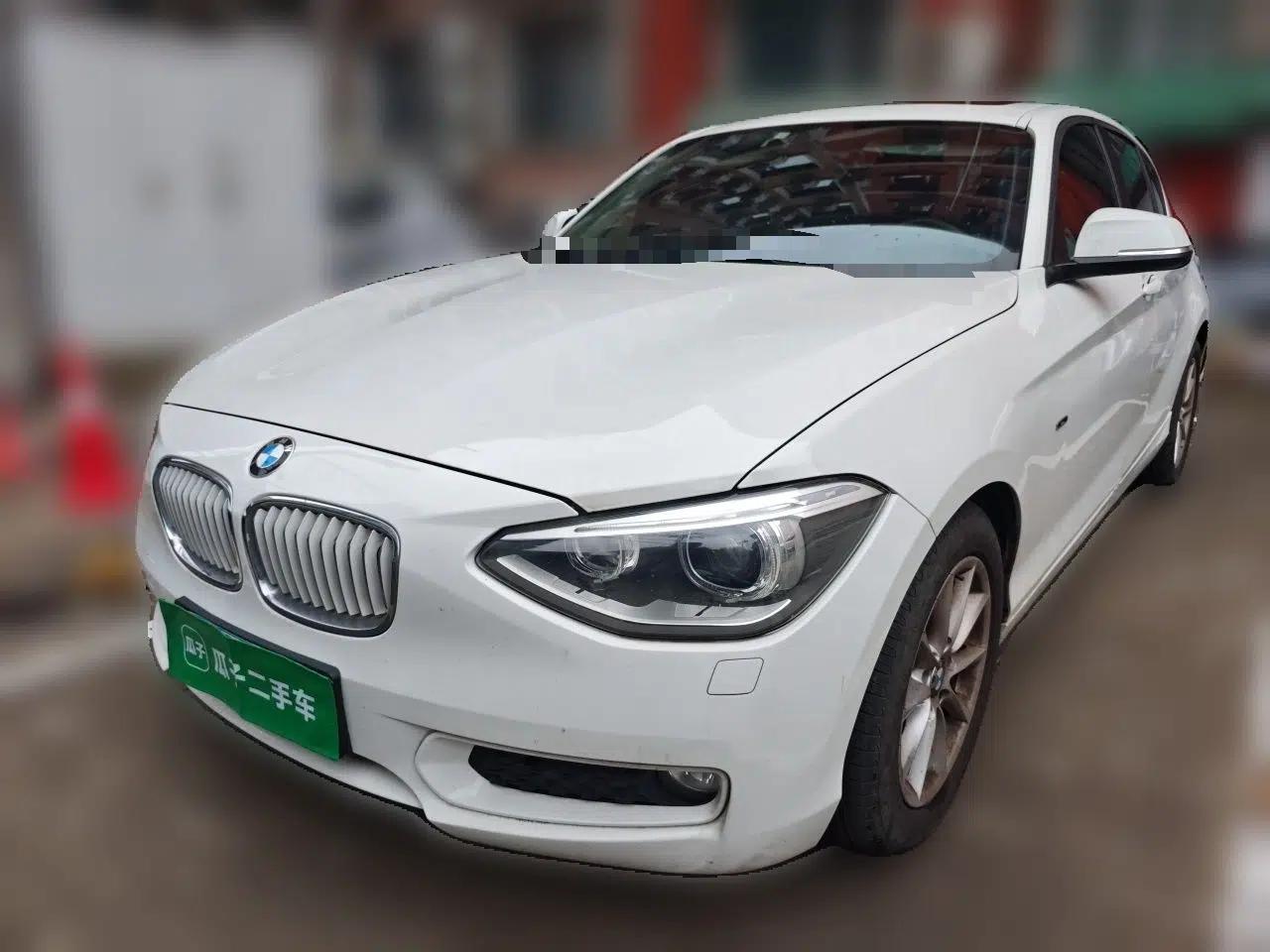 BMW 1 Series 2012 116i Urban Edition — миниатюра 1