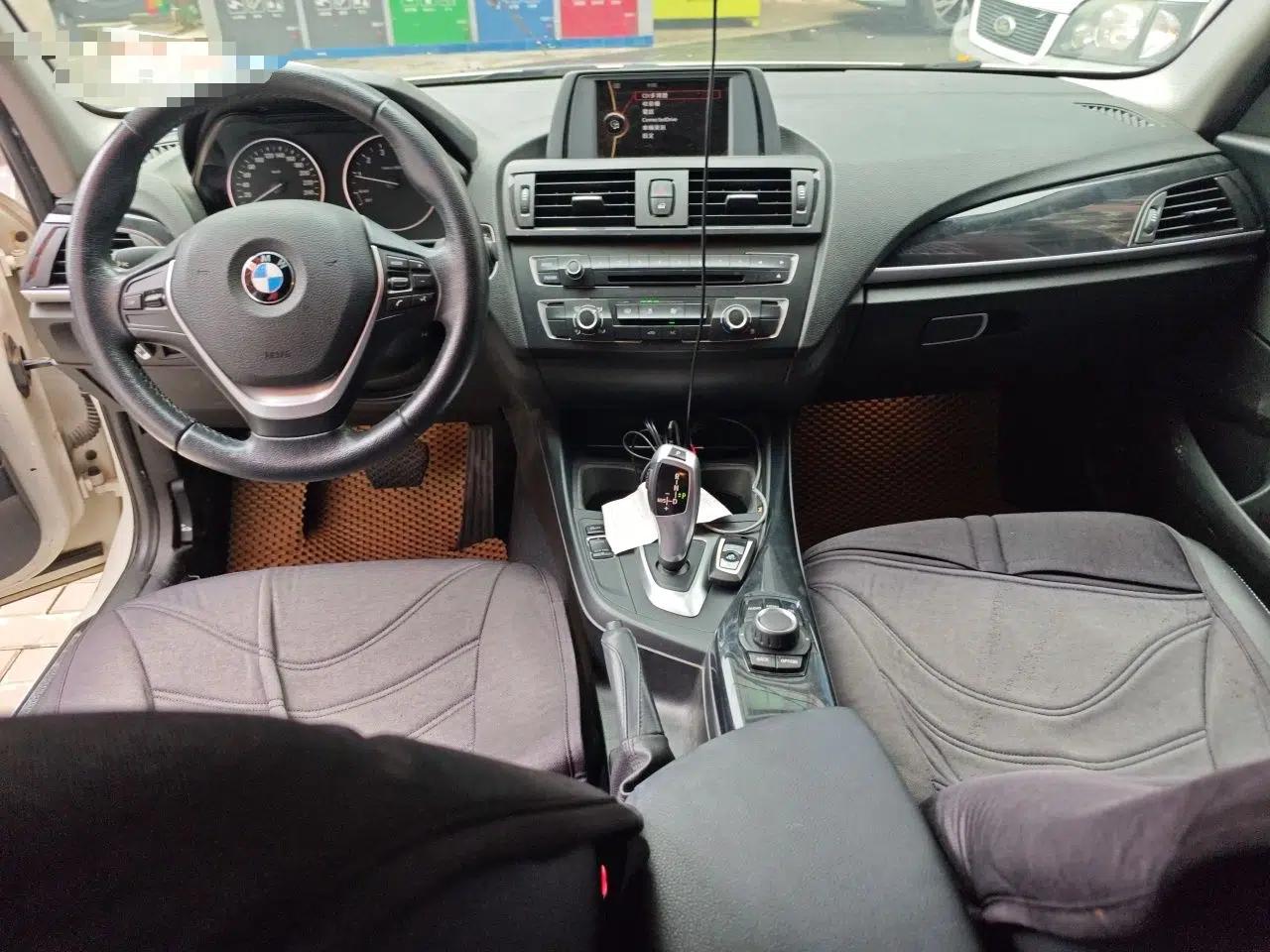 BMW 1 Series 2012 116i Urban Edition — миниатюра 9