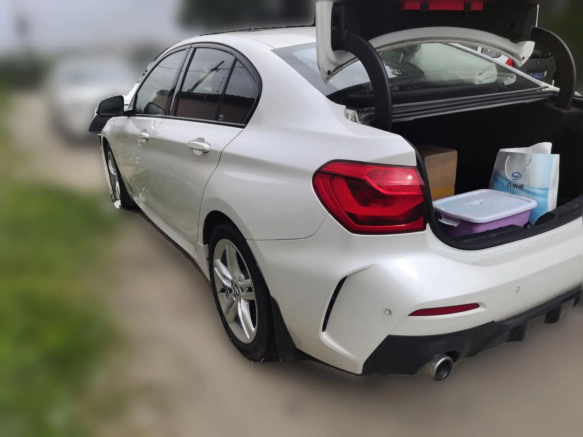 BMW 1 Series 2019 118i Fashion Model — миниатюра 4