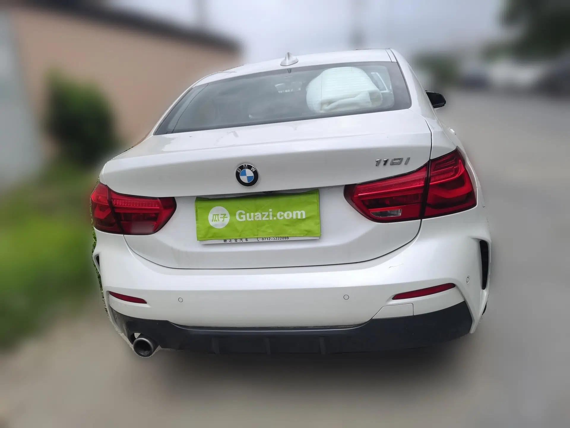 BMW 1 Series 2019 118i Fashion Model — миниатюра 5