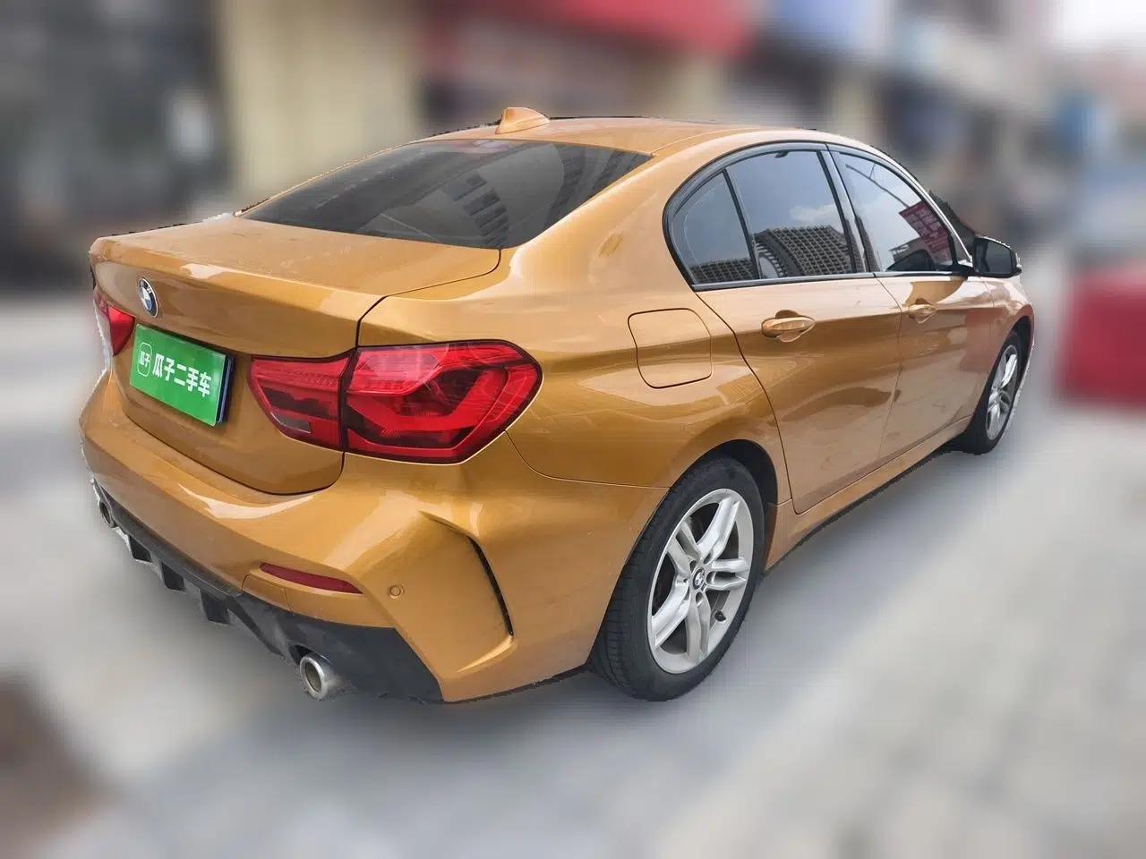 BMW 1 Series 2020 120i M Sport Package — миниатюра 6