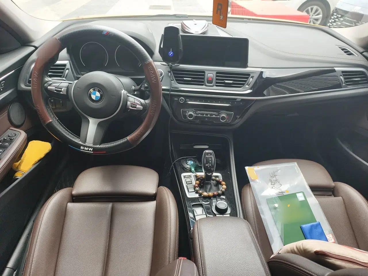 BMW 1 Series 2020 120i M Sport Package — миниатюра 9