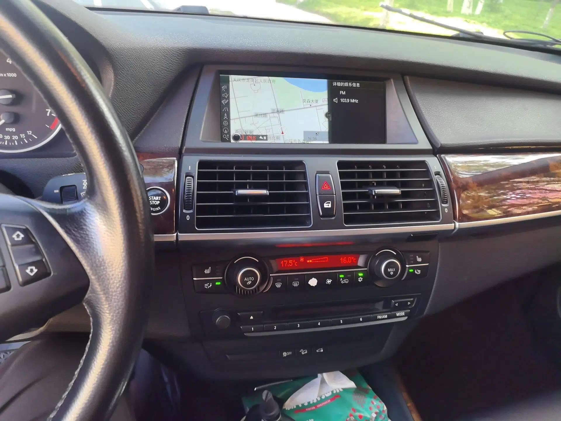 BMW X5 2013 xDrive35i U.S. specification — миниатюра 13