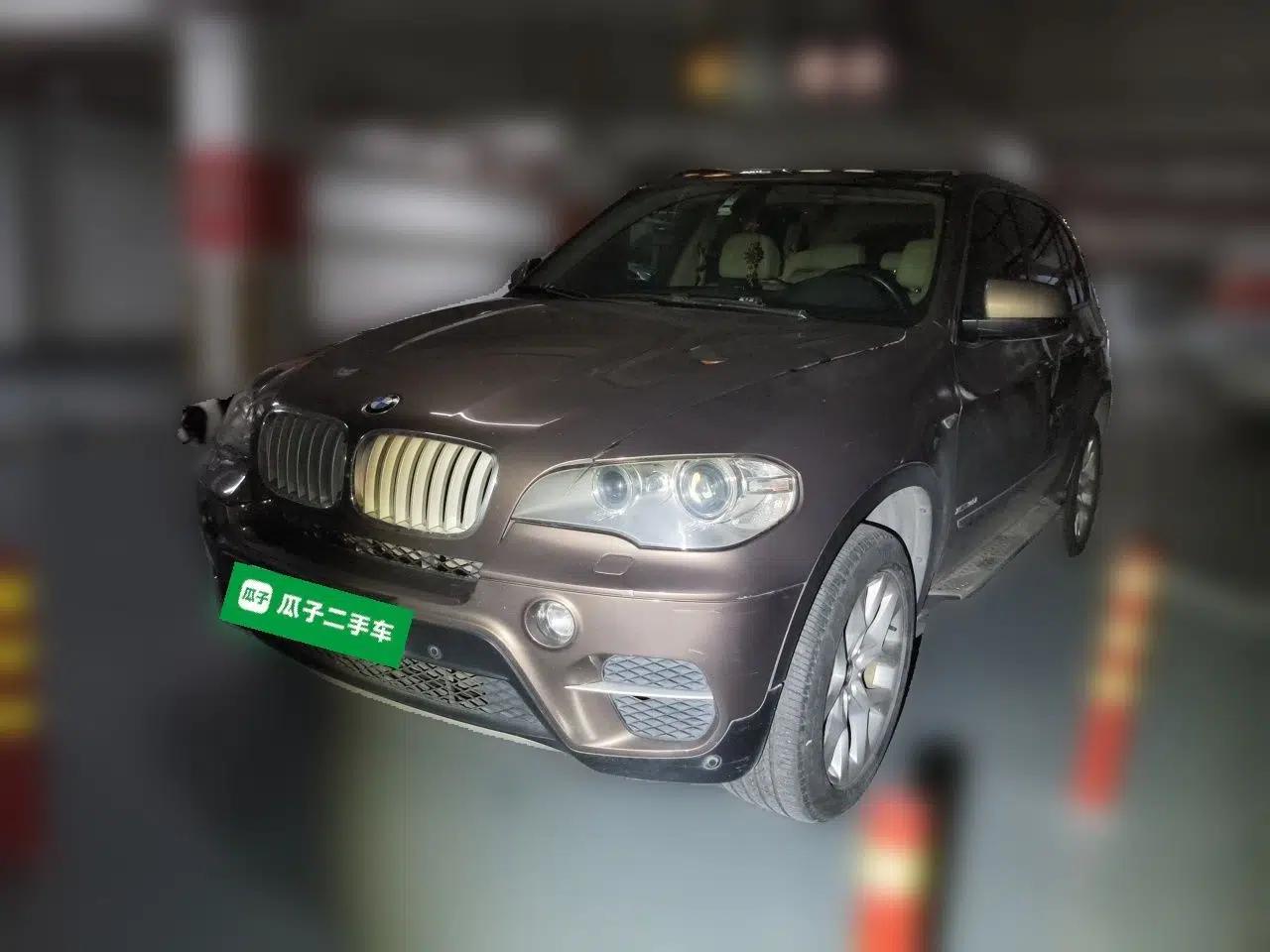 BMW X5 2011 xDrive35i Luxury Model — миниатюра 1