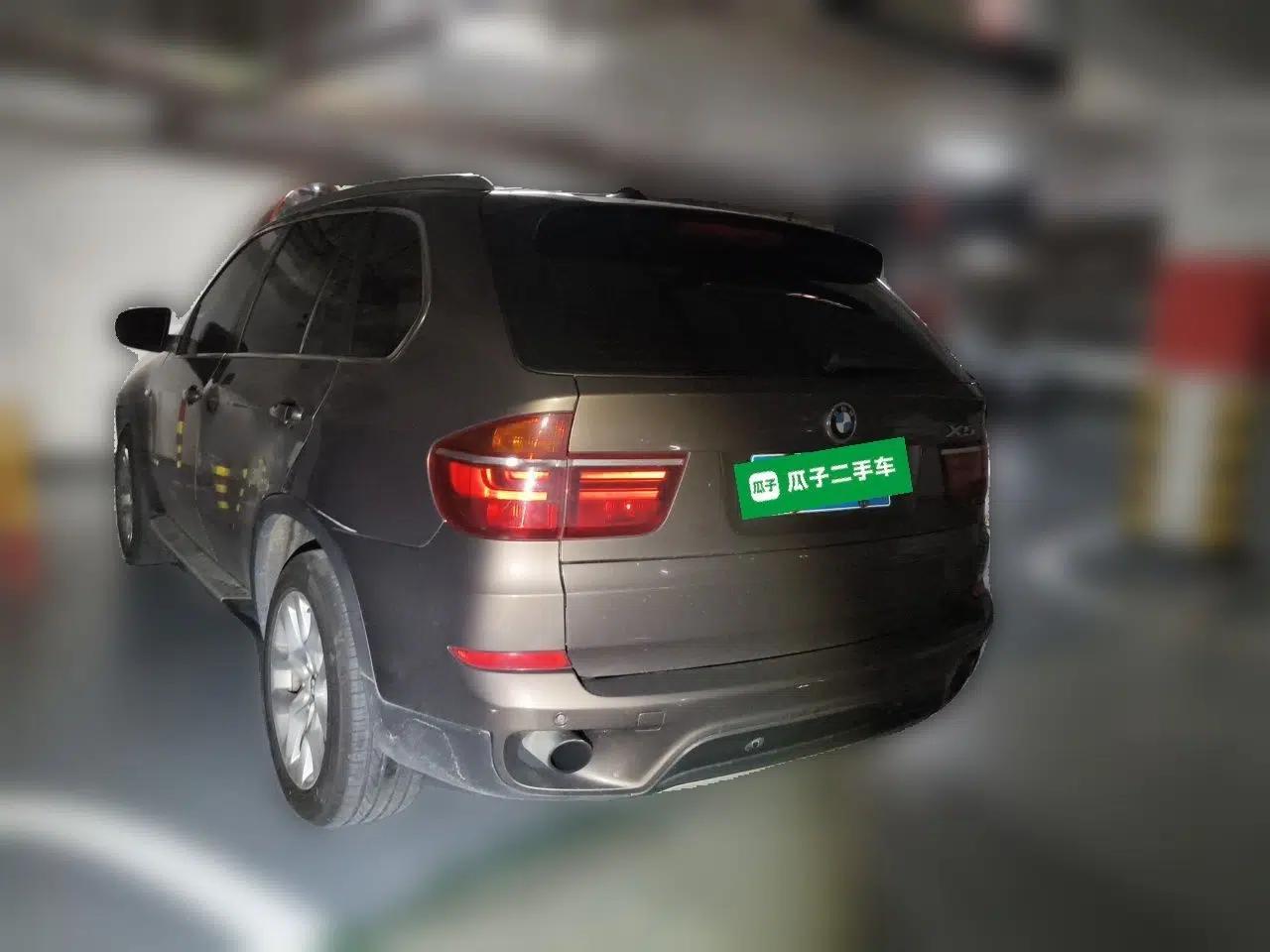 BMW X5 2011 xDrive35i Luxury Model — миниатюра 4