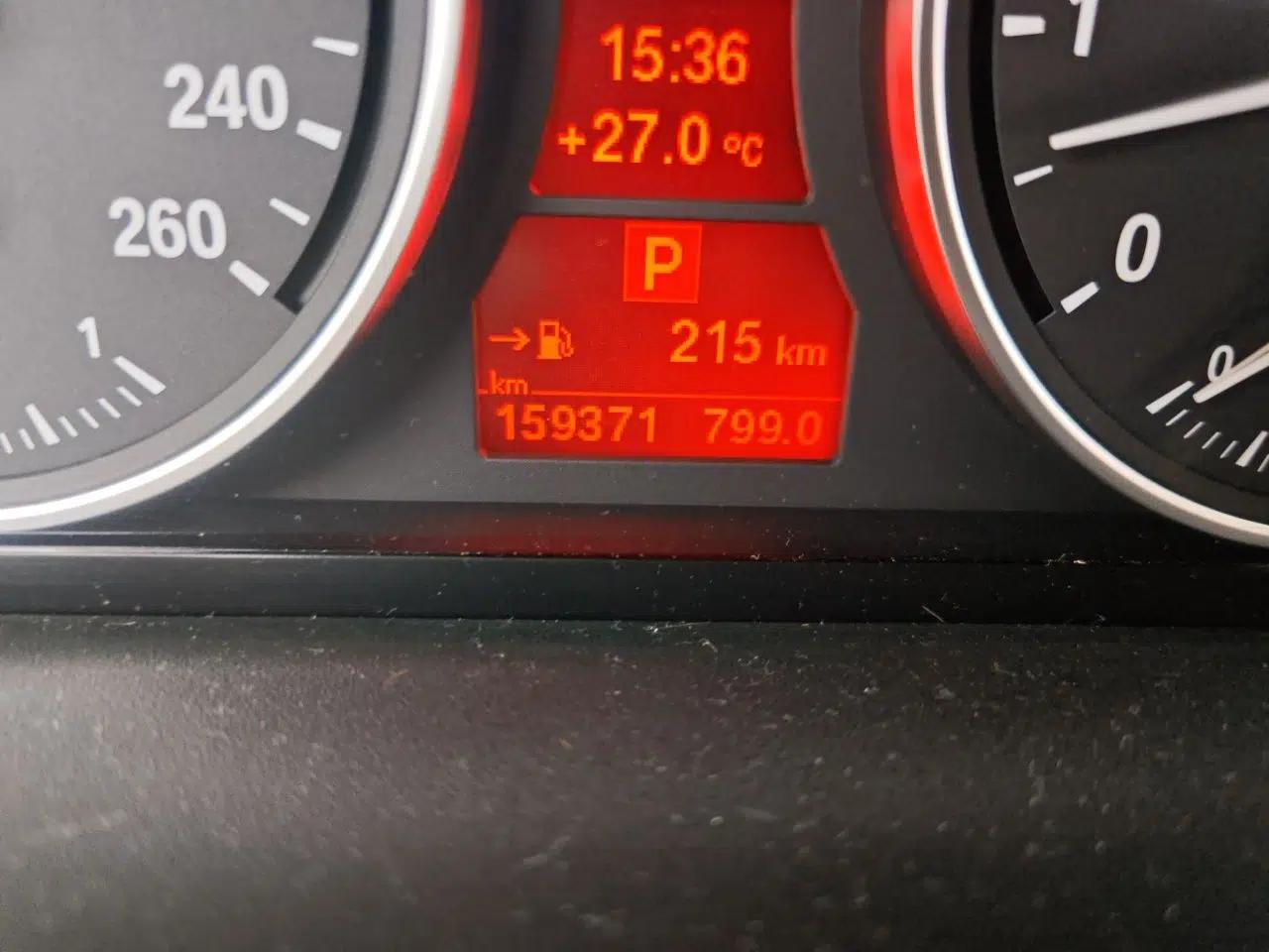 BMW X5 2011 xDrive35i Leading Model — миниатюра 12