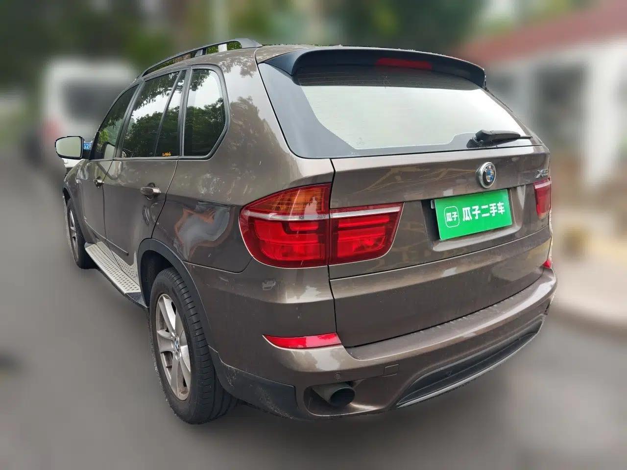 BMW X5 2011 xDrive35i Leading Model — миниатюра 4