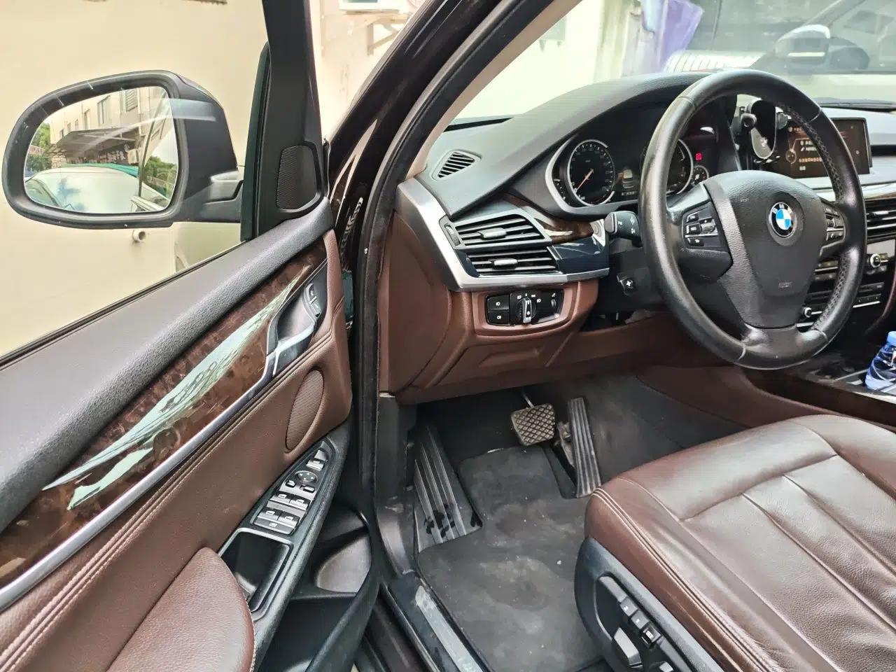 BMW X5 2015 xDrive28i — миниатюра 16