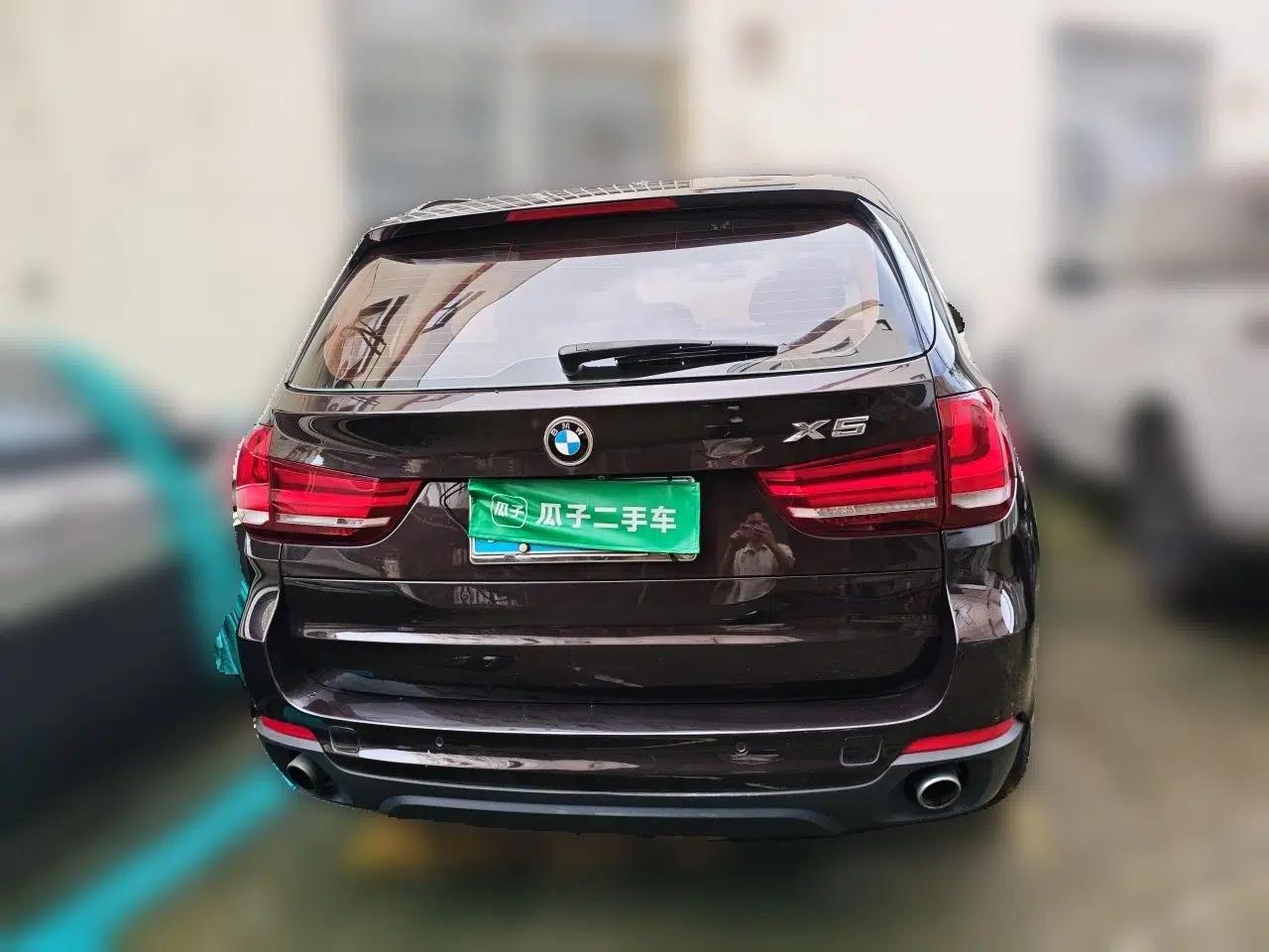 BMW X5 2015 xDrive28i — миниатюра 5