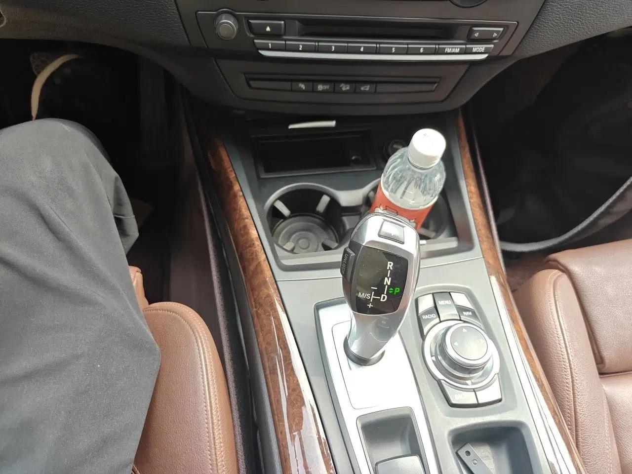 BMW X5 2011 xDrive35i U.S. specification — миниатюра 14
