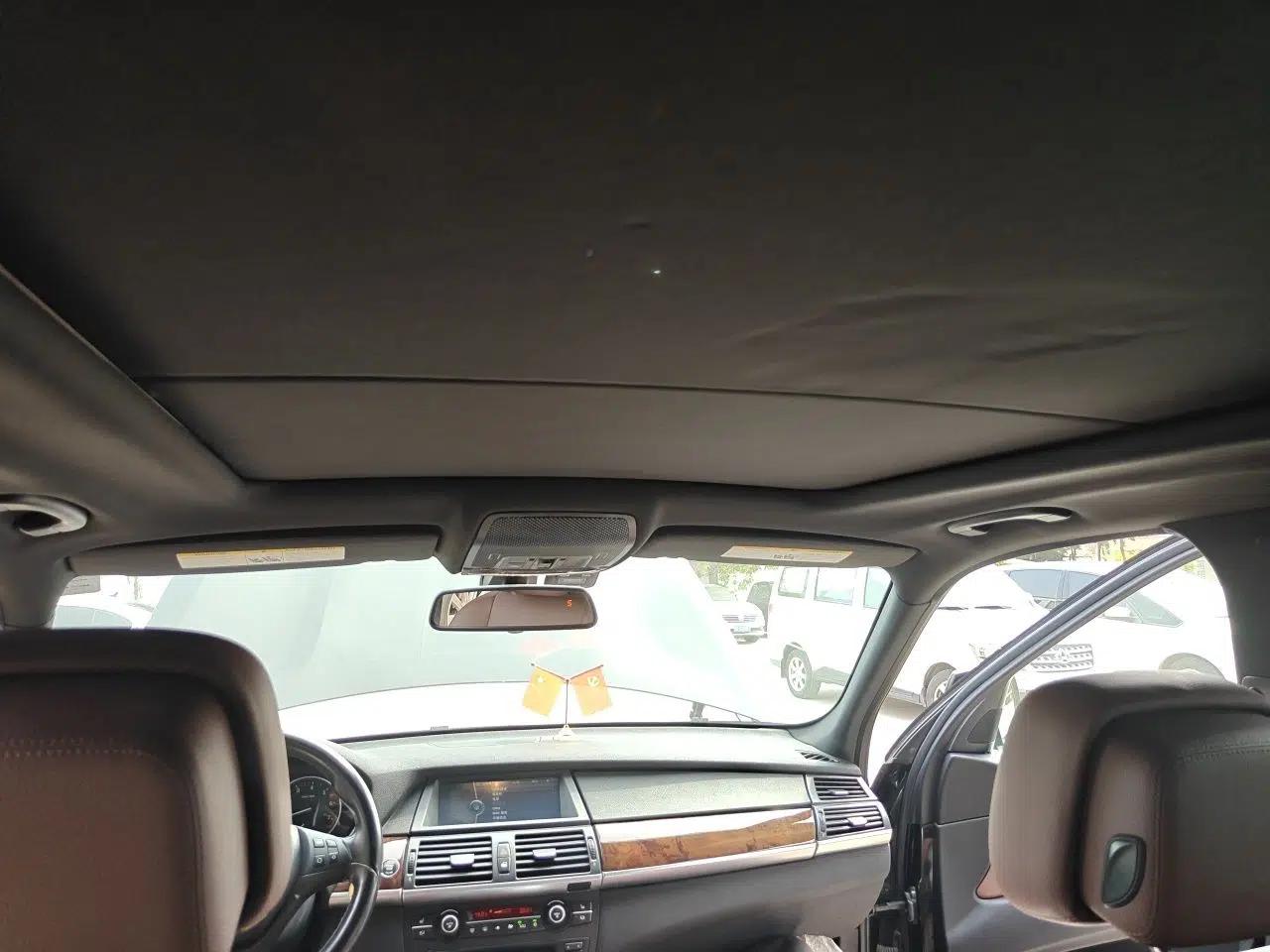 BMW X5 2011 xDrive35i U.S. specification — миниатюра 18