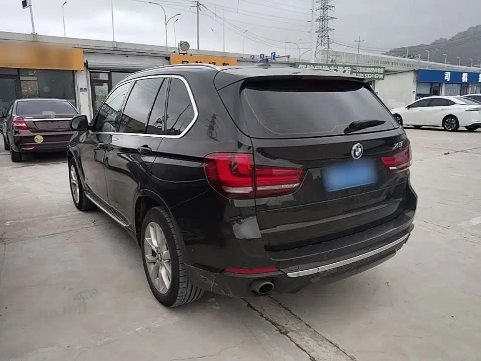 BMW X5 2018 xDrive28i — миниатюра 4