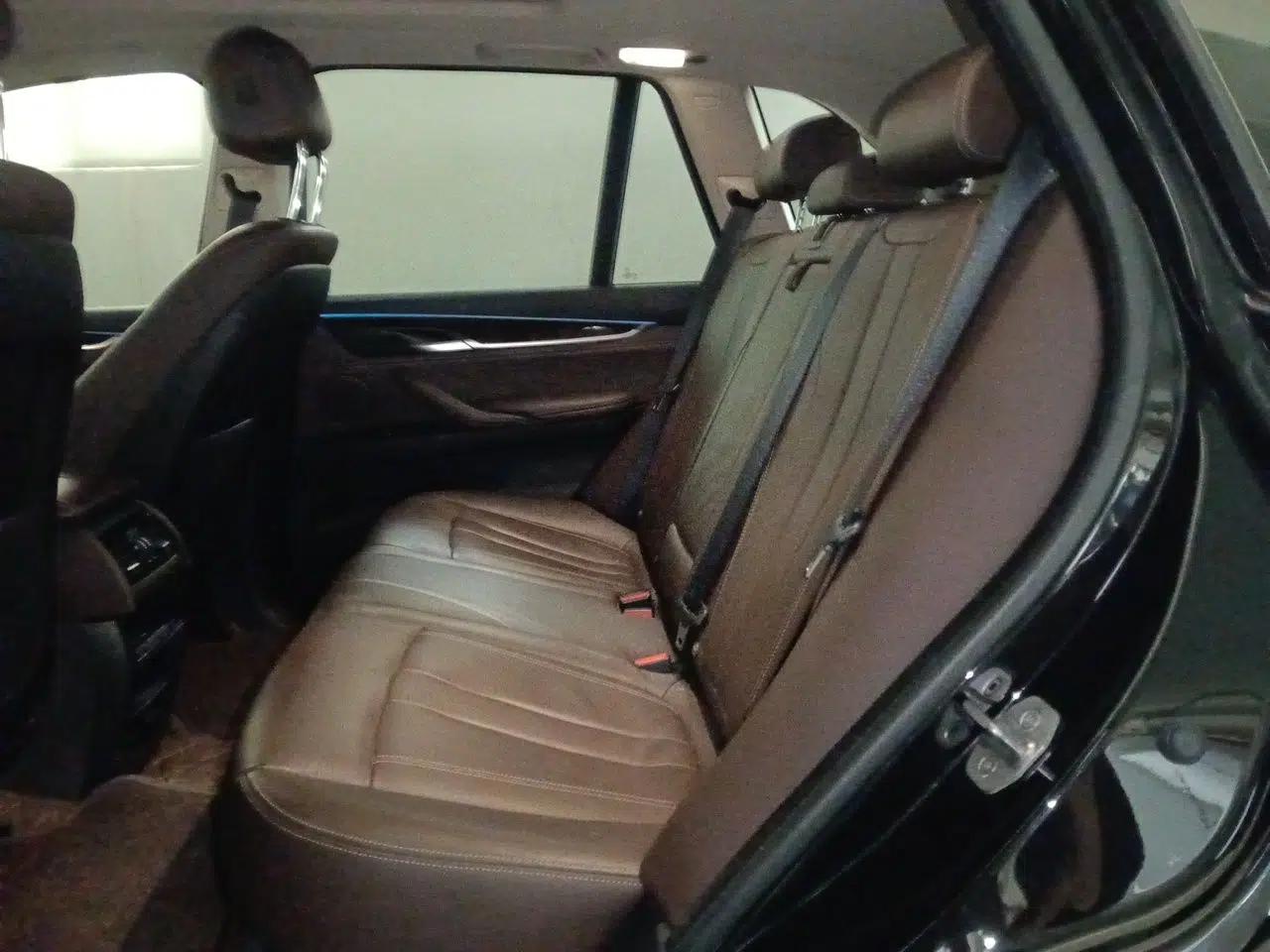 BMW X5 2018 xDrive28i — миниатюра 17