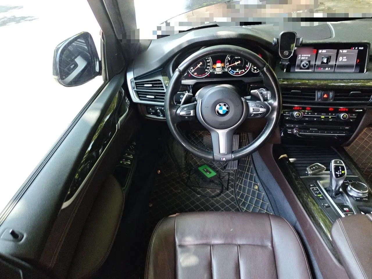 BMW X5 2018 xDrive35i M Sport Edition — миниатюра 10