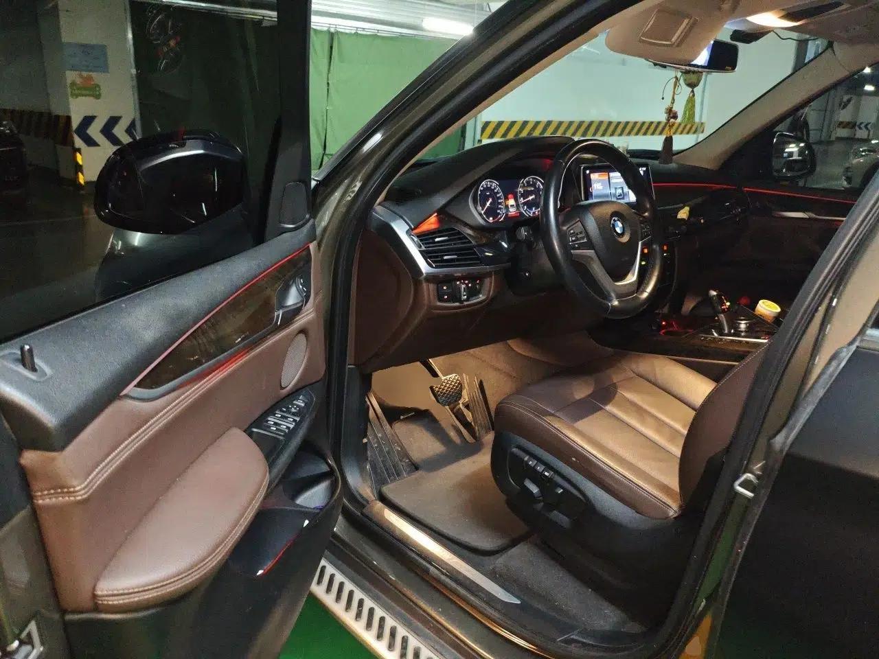 BMW X5 2018 xDrive28i — миниатюра 16