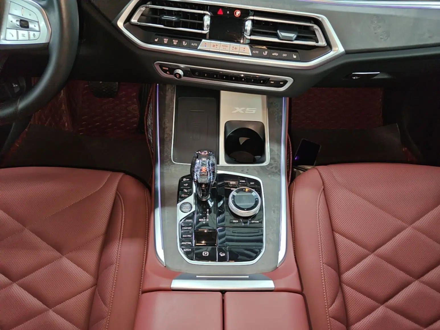 BMW X5 2022 Restyled xDrive 30Li Luxury Version M Sport Package — миниатюра 21