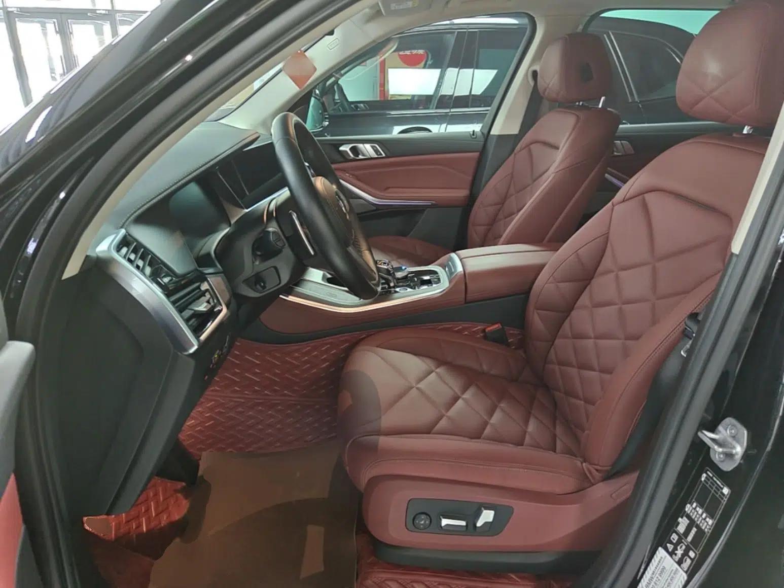 BMW X5 2022 Restyled xDrive 30Li Luxury Version M Sport Package — миниатюра 22
