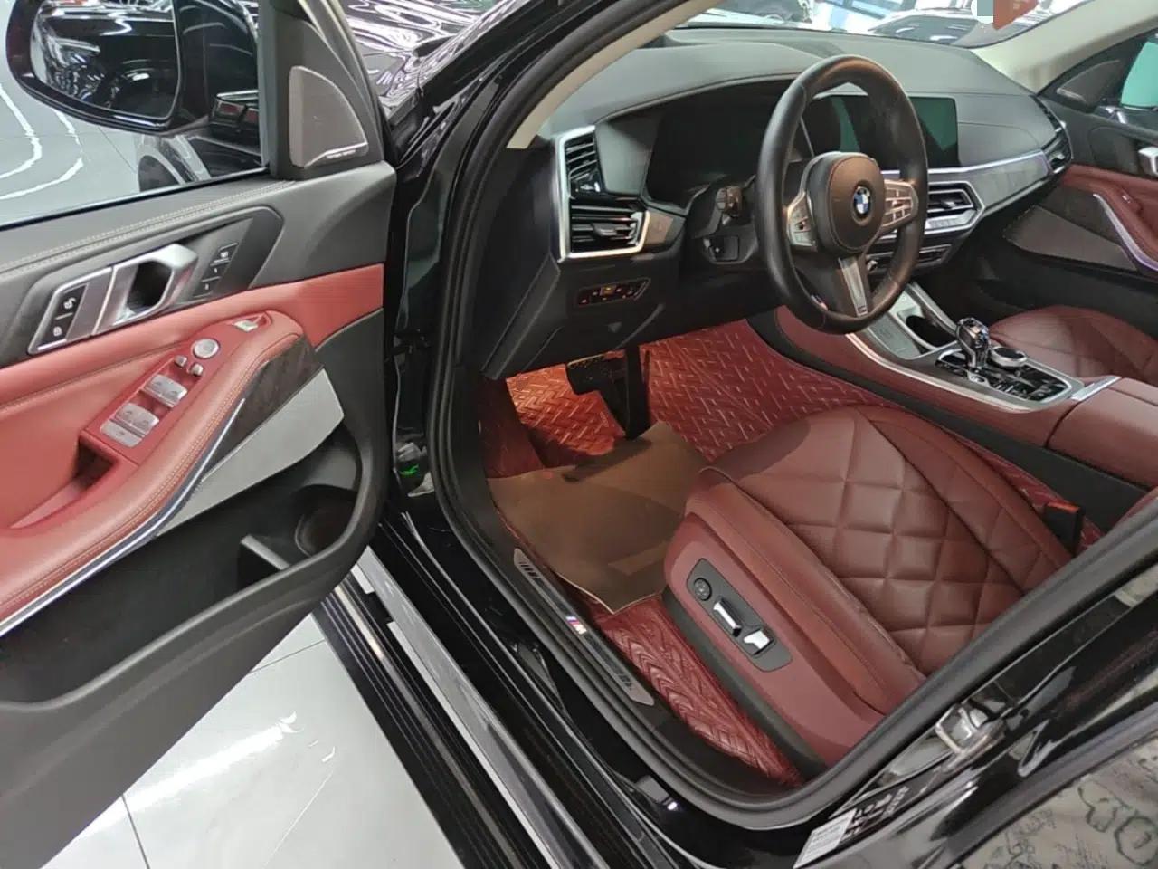 BMW X5 2022 Restyled xDrive 30Li Luxury Version M Sport Package — миниатюра 23