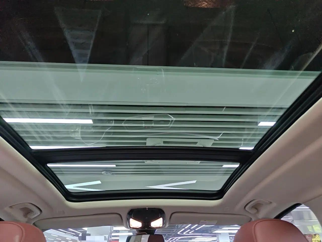 BMW X5 2022 Restyled xDrive 30Li Luxury Version M Sport Package — миниатюра 26