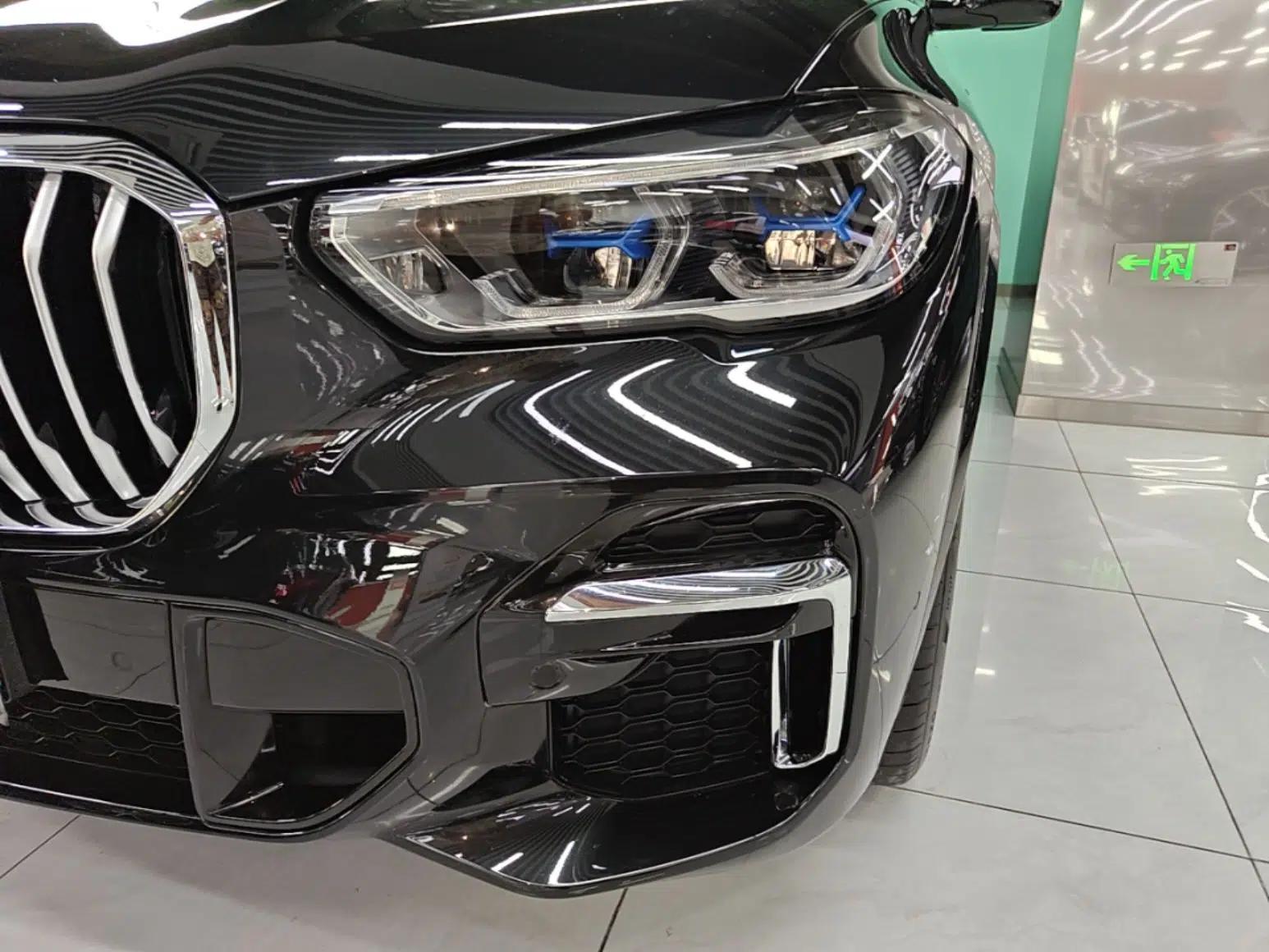 BMW X5 2022 Restyled xDrive 30Li Luxury Version M Sport Package — миниатюра 8