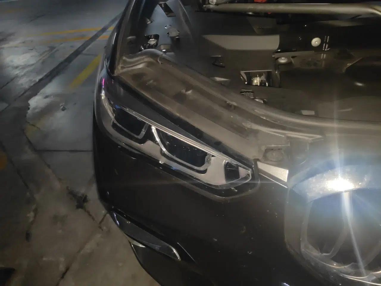 BMW X5 2022 Restyled xDrive 30Li Luxury Version M Sport Package — миниатюра 7