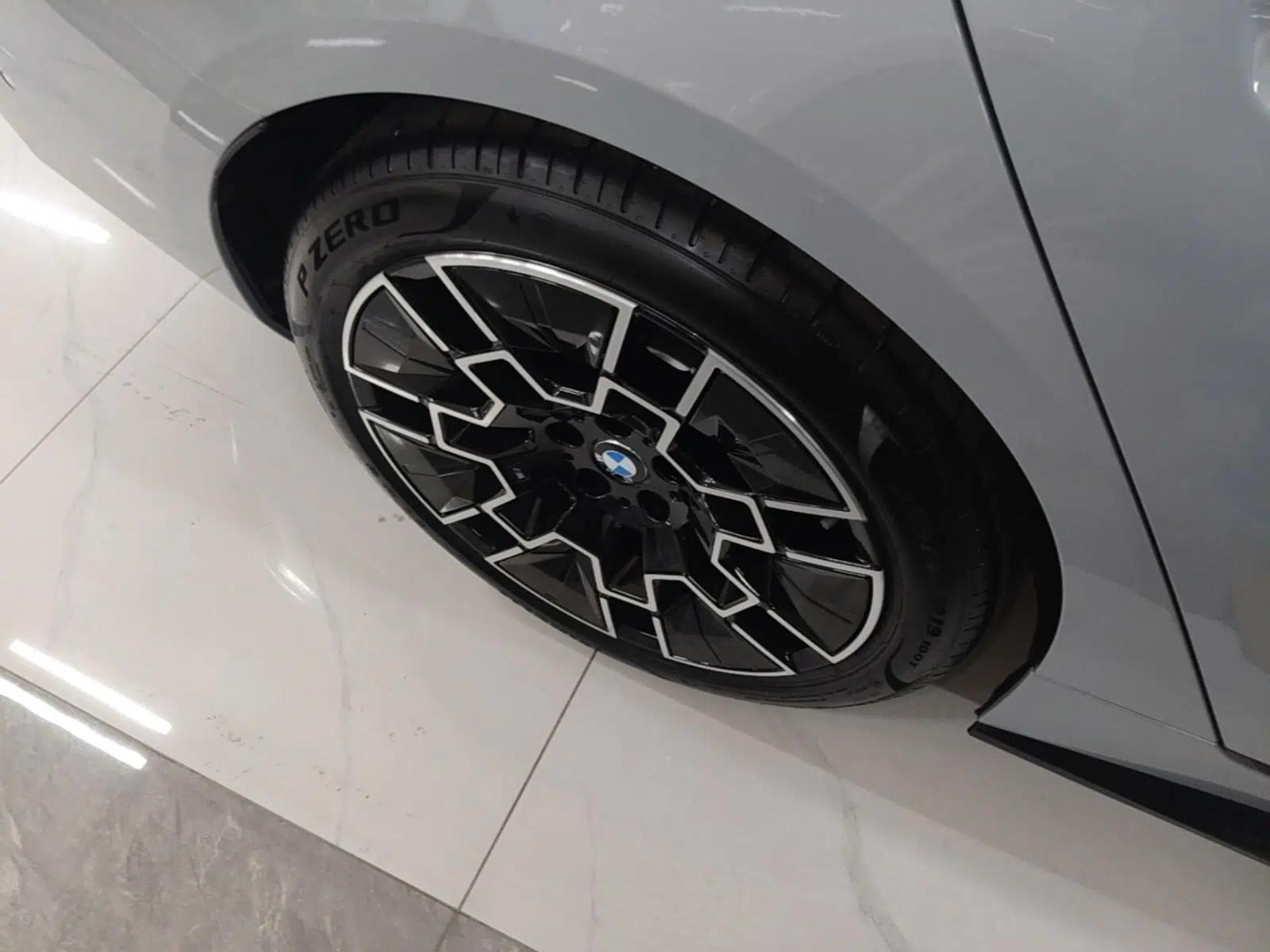 BMW 4 Series 2024 430i Gran Coupe M Sport Night Edition Package — миниатюра 11