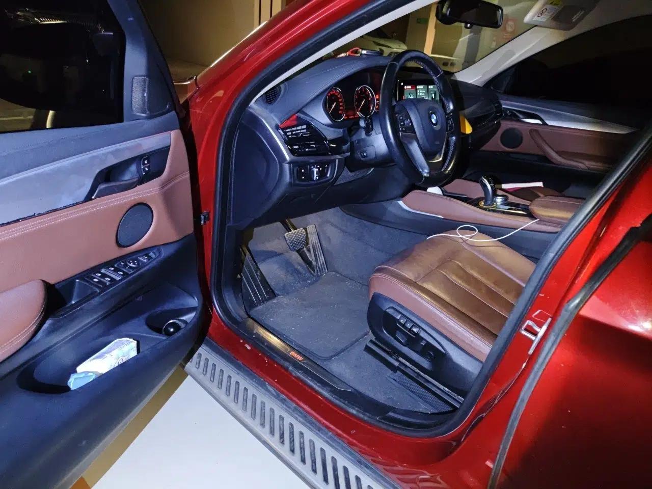 BMW X6 2018 xDrive35i Leading Model — миниатюра 16