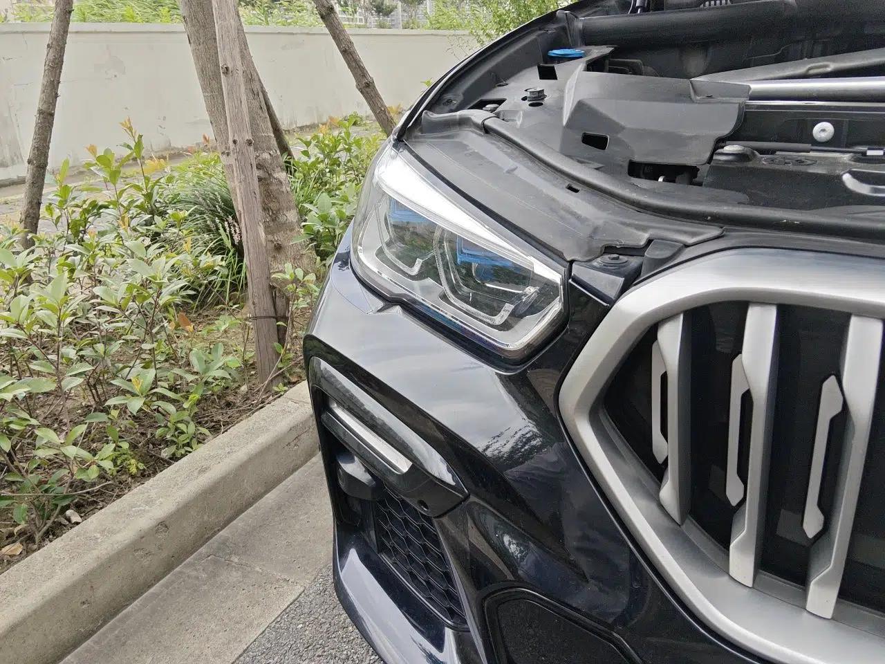 BMW X6 2020 xDrive40i Luxury Model with M Sport Package — миниатюра 7