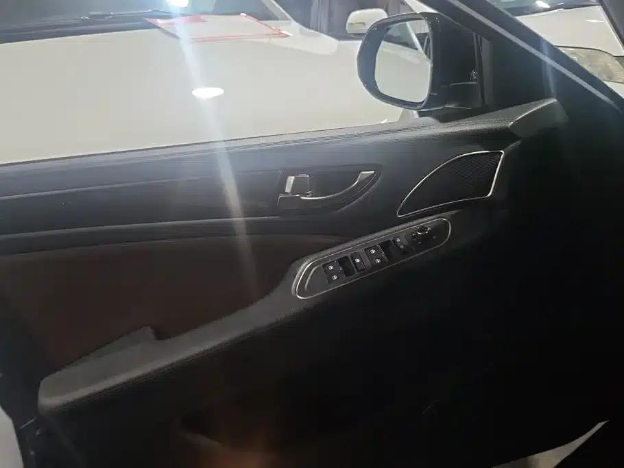 Hongqi H7 2017 2.0T Premium Edition — миниатюра 7