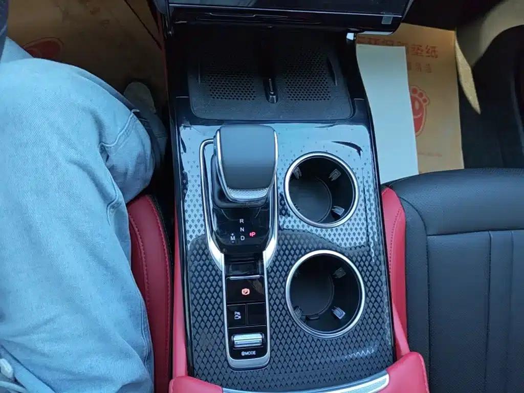 Hongqi HS3 2024 1.5T Goodness Edition — миниатюра 14