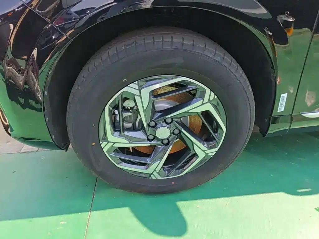 Hongqi HS3 2024 1.5T Goodness Edition — миниатюра 23