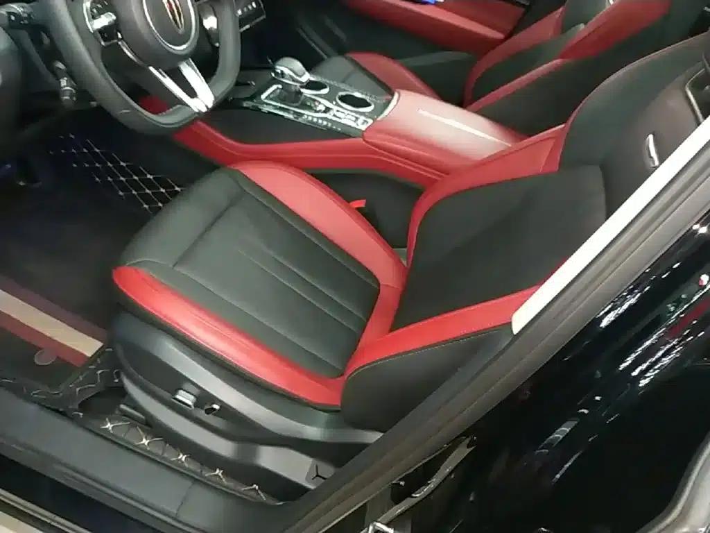 Hongqi HS3 2023 1.5T 2WD Goodness Edition — миниатюра 15