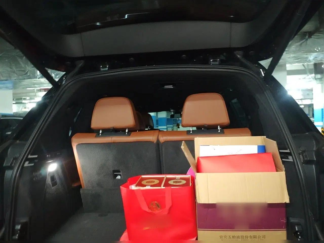 BMW X7 2020 xDrive40i Luxury M Sport Package — миниатюра 16