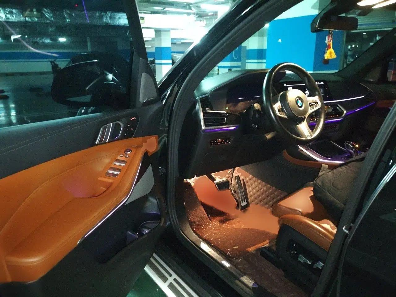 BMW X7 2020 xDrive40i Luxury M Sport Package — миниатюра 19