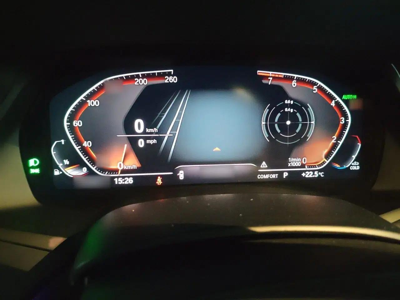 BMW X7 2020 xDrive40i Luxury M Sport Package — миниатюра 10