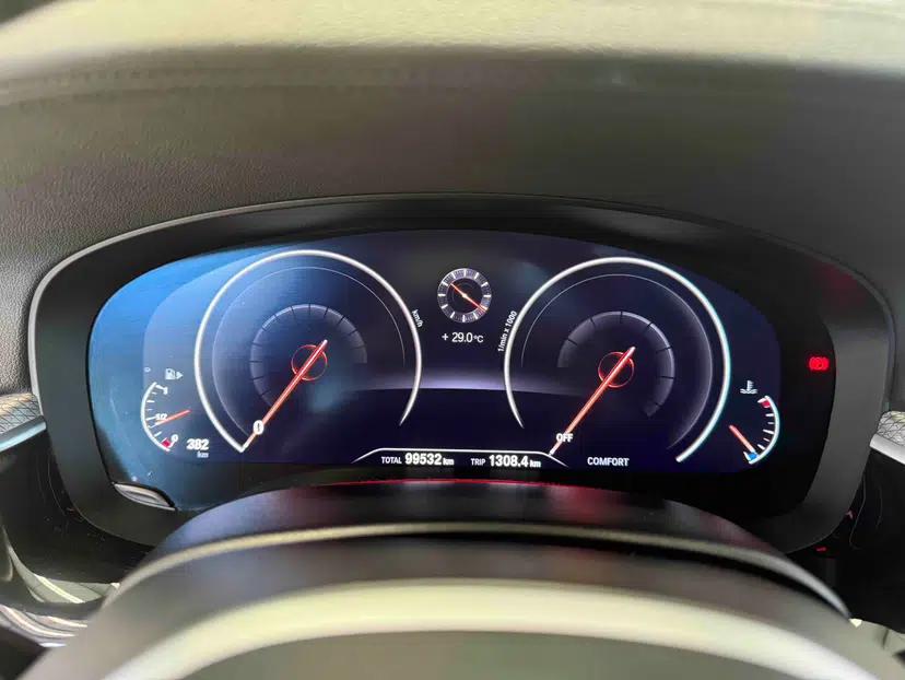 BMW 6 Series GT 2019 630i M Sport Package — миниатюра 9