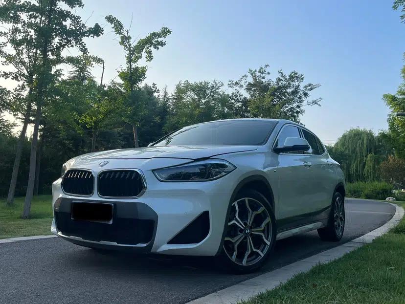 BMW X2 2021 sDrive25i Luxury M Sport Package — миниатюра 1