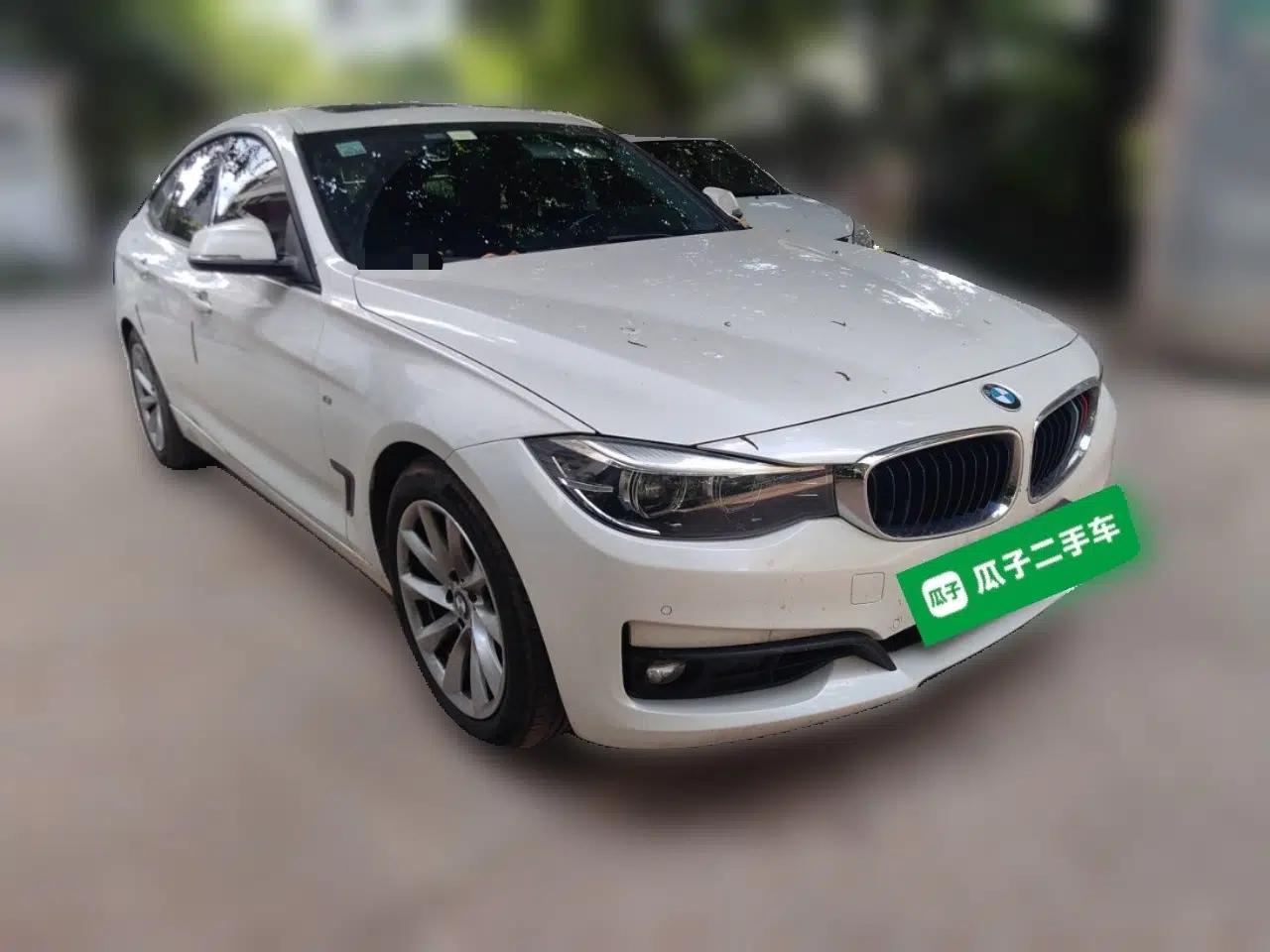 BMW 3 Series GT 2018 320i Sport Edition — миниатюра 3